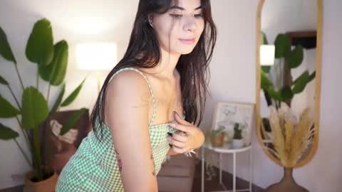 Snapshot of _samycute chatting on 03/06/25, 02:18 Samy. online show from 03/06/25, 02:18