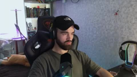 Ask me online show from 09/18/25, 10:17