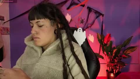 Snapshot of _sharlotte777 chatting on 11/01/25, 02:19 _sharlotte777 online show from 11/01/25, 02:19