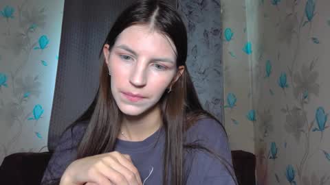 Snapshot of _skyline_x chatting on 10/03/25, 12:13 Sky online show from 10/03/25, 12:13