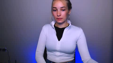 Rachel online show from 10/28/25, 08:44