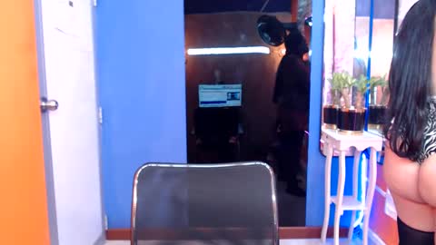 Snapshot of _sofiajones_ chatting on 02/18/25, 04:59 SOFIA online show from 02/18/25, 04:59