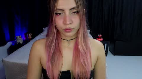Snapshot of _sofiapink chatting on 12/14/24, 02:34 Sofia online show from 12/14/24, 02:34