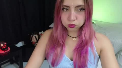 Snapshot of _sofiapink chatting on 02/26/25, 02:48 Sofia online show from 02/26/25, 02:48