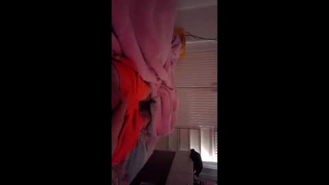 Snapshot of _spider_dick_ chatting on 03/08/25, 01:25 Alejandro Pinzon online show from 03/08/25, 01:25