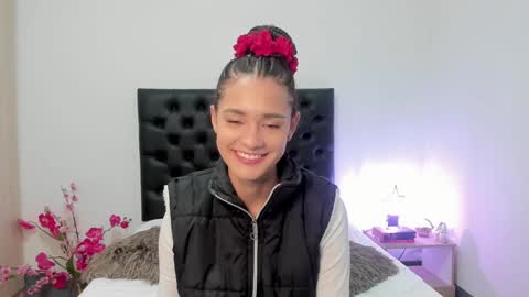 Snapshot of _sussi_ chatting on 01/21/25, 01:32 Sussi online show from 01/21/25, 01:32