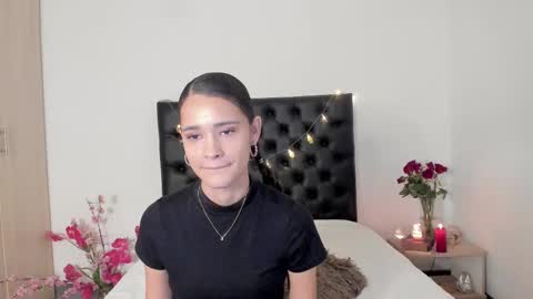 Snapshot of _sussi_ chatting on 02/14/25, 04:31 Sussi online show from 02/14/25, 04:31