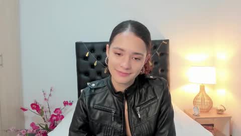 Snapshot of _sussi_ chatting on 03/11/25, 01:34 Sussi online show from 03/11/25, 01:34