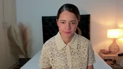 Sussi online show from 10/09/25, 02:04