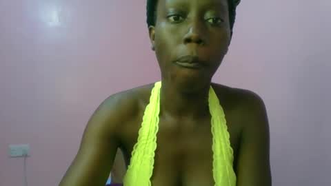 Snapshot of _sweet_gabriella chatting on 12/11/24, 10:14 Gabriella online show from 12/11/24, 10:14