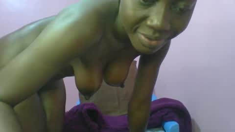 Snapshot of _sweet_gabriella chatting on 12/18/24, 01:48 Gabriella online show from 12/18/24, 01:48