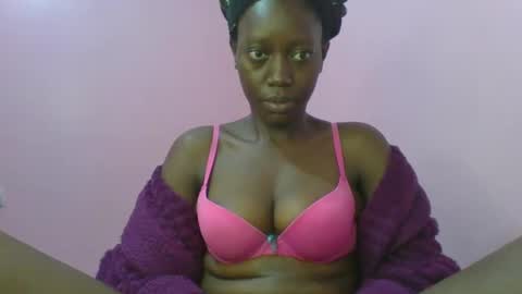 Snapshot of _sweet_gabriella chatting on 12/19/24, 07:29 Gabriella online show from 12/19/24, 07:29