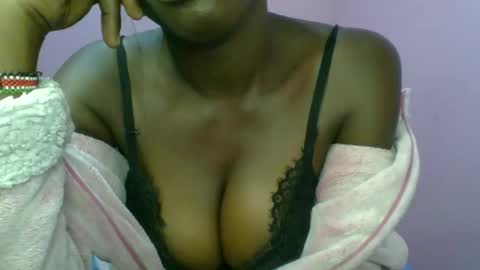 Gabriella online show from 10/13/25, 08:25