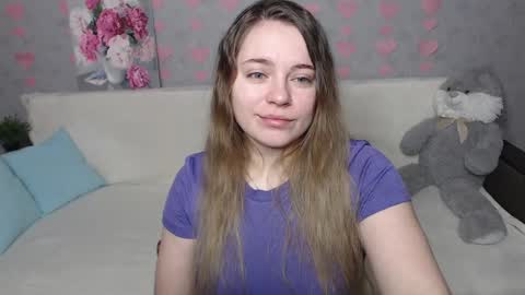 Snapshot of _sweet_lana_ chatting on 02/20/25, 06:39 Lana online show from 02/20/25, 06:39