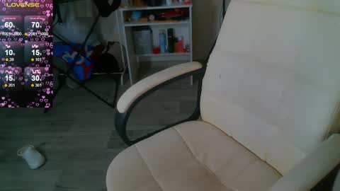 Milana   welcome to my world  online show from 02/17/25, 11:34