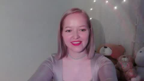 _sweet_smile_ online show from 10/23/25, 09:13