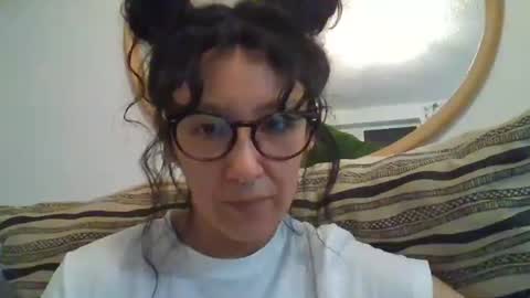 Snapshot of _tutti_frutti_ chatting on 10/25/25, 02:19 _tutti_frutti_ online show from 10/25/25, 02:19