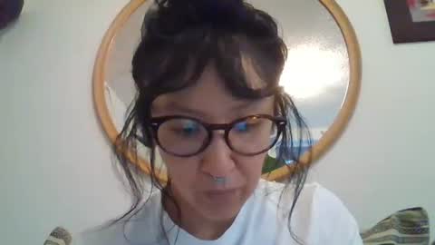 Snapshot of _tutti_frutti_ chatting on 10/25/25, 11:54 _tutti_frutti_ online show from 10/25/25, 11:54