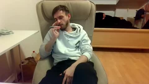 Snapshot of _v_l_a_d_ chatting on 03/11/25, 03:59 Vlad online show from 03/11/25, 03:59