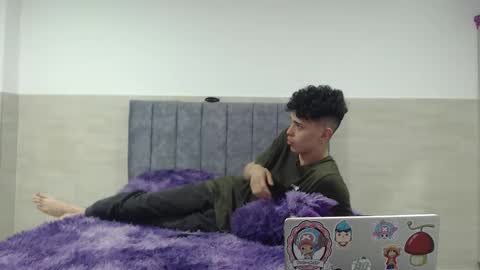 _vanie online show from 11/13/25, 09:47