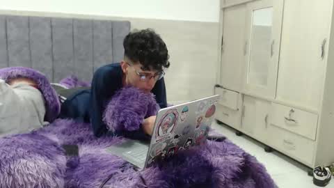 _vanie online show from 11/15/25, 06:15