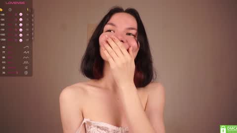 Snapshot of _vi_vi_ chatting on 02/01/25, 09:19 Viola online show from 02/01/25, 09:19