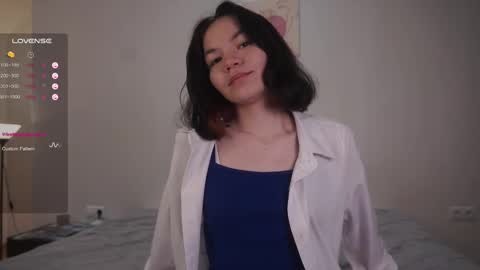 Snapshot of _vi_vi_ chatting on 02/17/25, 06:59 Viola online show from 02/17/25, 06:59