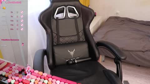 Alis online show from 10/07/25, 07:27