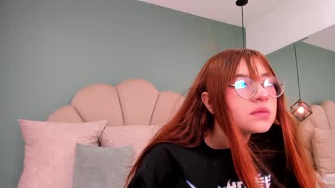 Snapshot of _vix555_ chatting on 12/03/24, 11:55 Vix online show from 12/03/24, 11:55