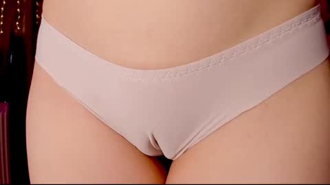 Enni online show from 12/31/24, 11:09