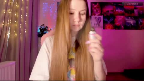 Enni online show from 02/09/25, 07:49