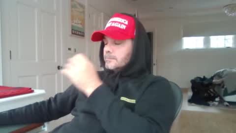 Zeus online show from 01/11/25, 04:03