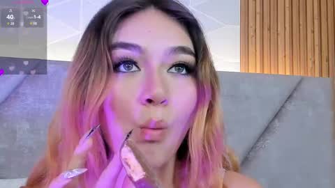 Snapshot of _zoe_sweet__ chatting on 03/08/25, 02:30 Daniela Brown online show from 03/08/25, 02:30