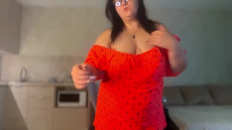 Snapshot of a__enigma chatting on 10/10/25, 01:48 online show from 10/10/25, 01:48