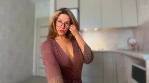 Snapshot of a__enigma chatting on 10/13/25, 08:14 online show from 10/13/25, 08:14