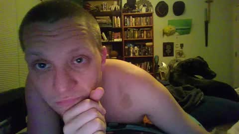 A Bored Dragon online show from 03/05/25, 06:44