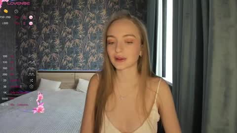 Snapshot of a_delina chatting on 02/10/25, 08:31 Adelina online show from 02/10/25, 08:31