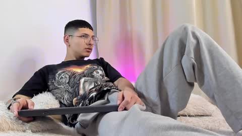 alejo online show from 12/17/24, 11:16