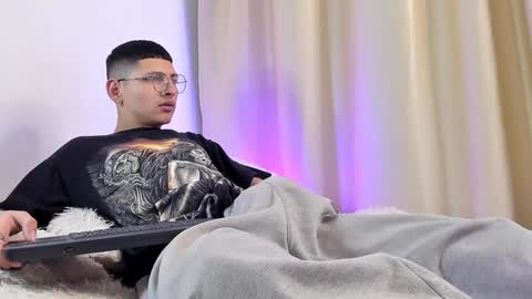 alejo online show from 12/18/24, 03:15