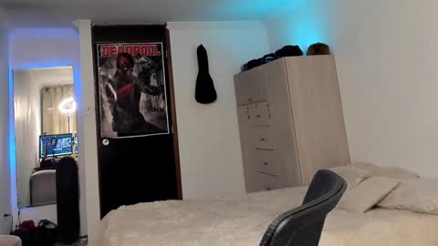 alejo online show from 12/21/24, 05:25