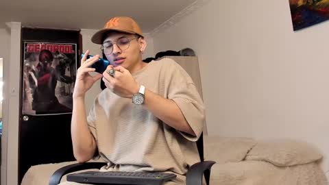 alejo online show from 12/25/24, 12:48