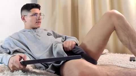 alejo online show from 02/09/25, 06:11