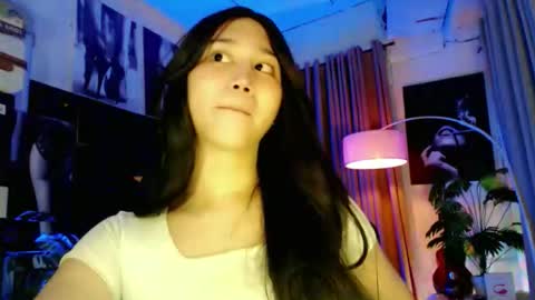 Snapshot of a_r_i_a_n_n_a chatting on 09/21/25, 06:37 Lovely Yana online show from 09/21/25, 06:37