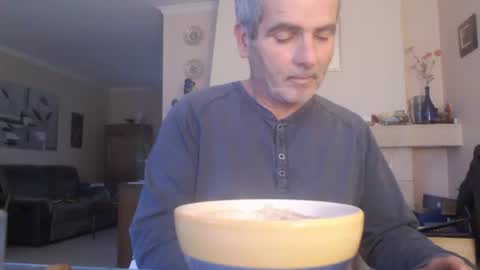 Aalex1717 online show from 11/17/25, 07:25