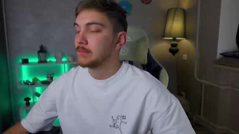 Alex online show from 02/09/25, 06:33