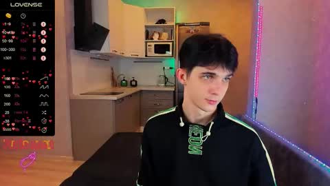 Snapshot of aaron_bang chatting on 11/30/25, 12:14 Aaron Bang online show from 11/30/25, 12:14