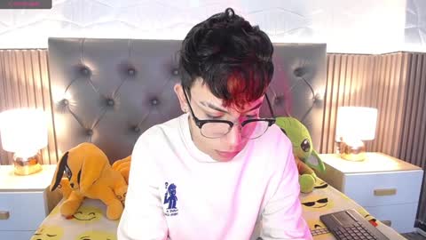 Snapshot of aaron_blink1 chatting on 01/07/25, 03:02 Aaron online show from 01/07/25, 03:02