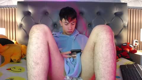 Snapshot of aaron_blink1 chatting on 01/09/25, 03:44 Aaron online show from 01/09/25, 03:44