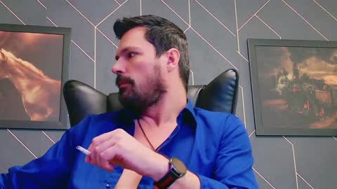 Snapshot of aaronbomer chatting on 01/21/25, 07:37 Aaron online show from 01/21/25, 07:37