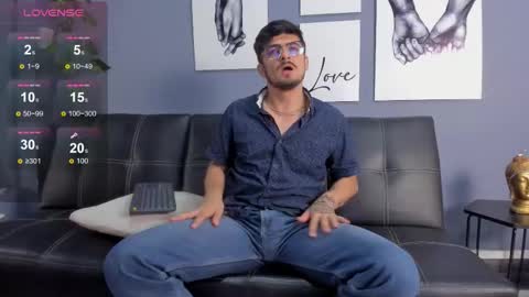 aaronfuentes7 online show from 09/15/25, 07:36